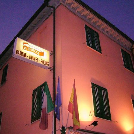 Il Ponte Affittacamere Lucca Exterior foto